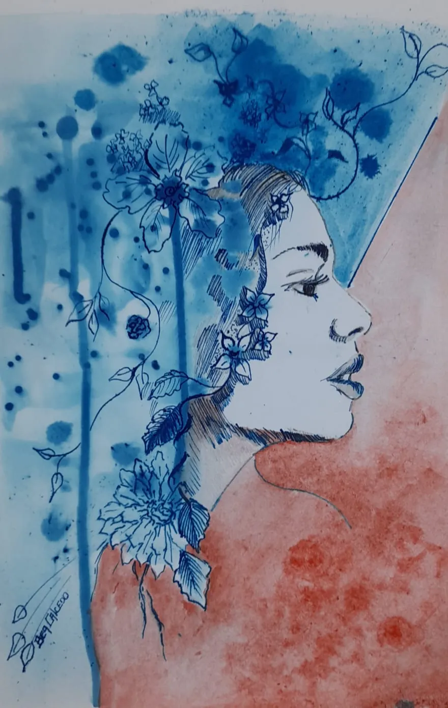 Retrato de perfil con flores dibujadas en tinta y manchas de acuarela azul